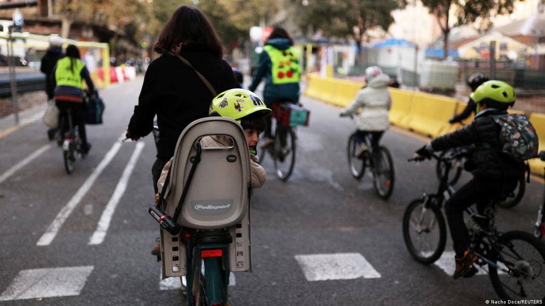 Barcelona's 'bike bus' scheme, where children cycle together in large convoys and parents look out for cars, has inspired similar schemes in other cities.