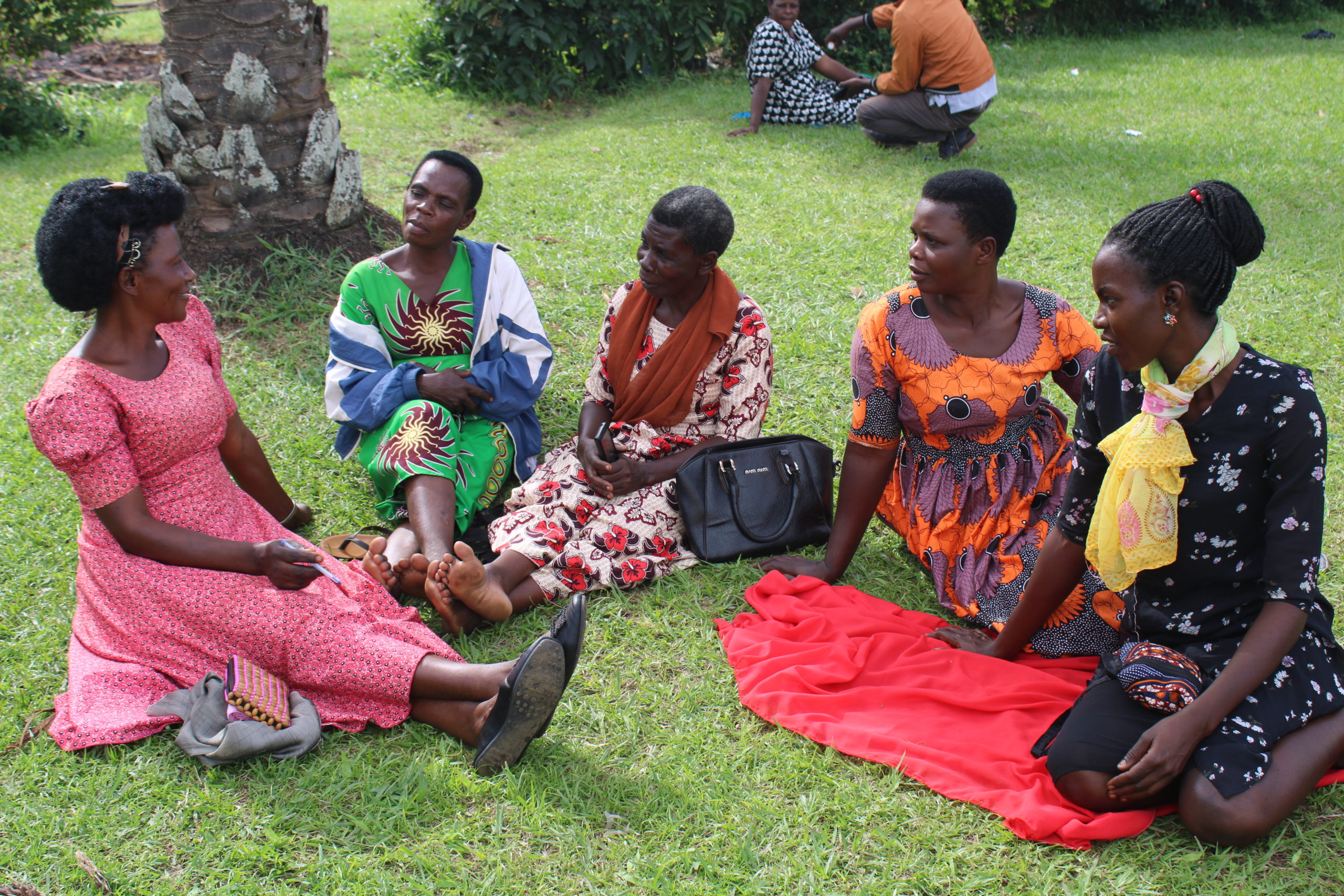 Hoima women group members helped by Mid-Western Region Anti-Corruption Coalition to participate in land conflict prevention in Hoima district. Photos: Robert Atuhairwe/The Albertine Journal.