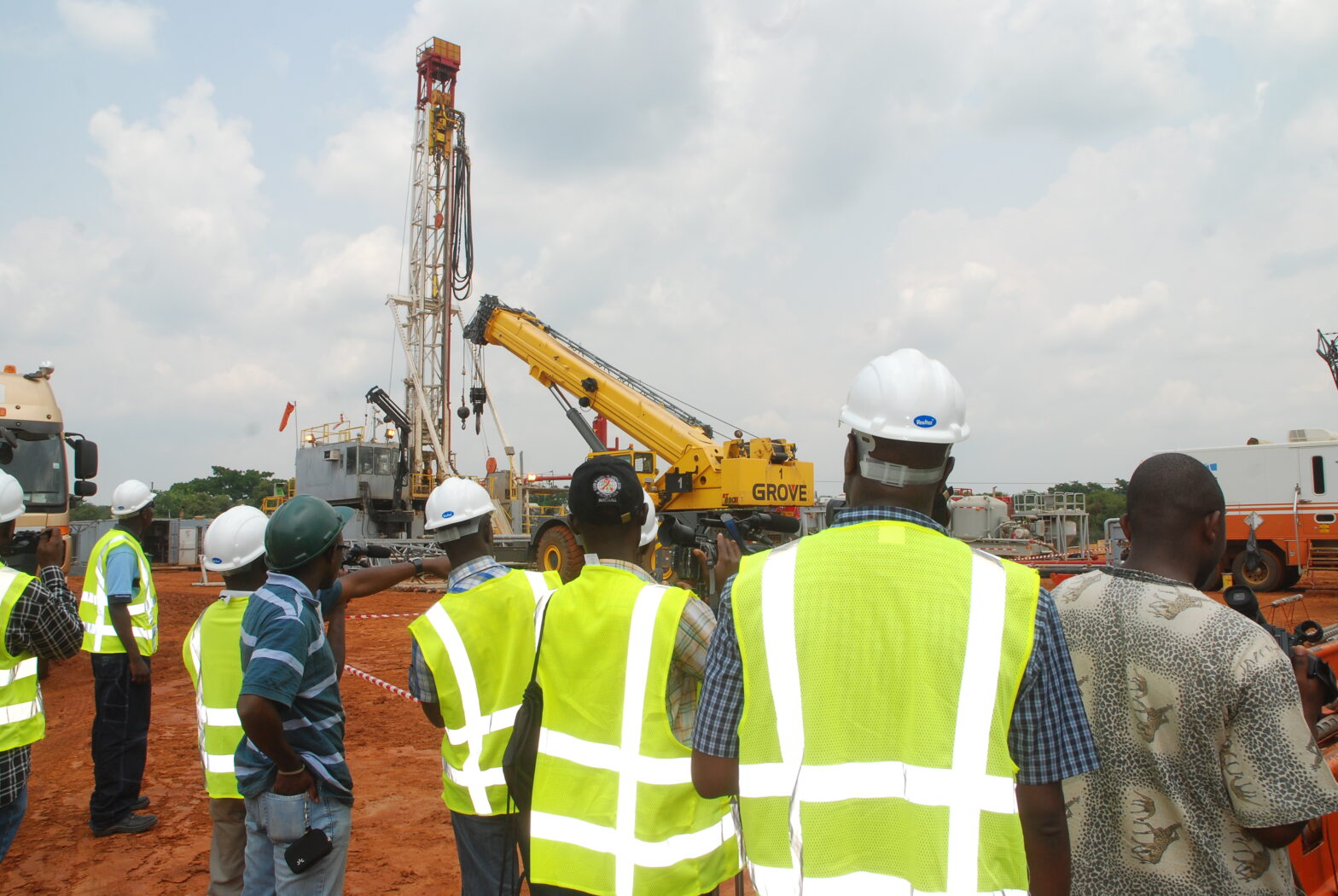 An oil rig at Tilenga Industrial Park in Buliisa district ion Western Uganda. Credit: Robert Atuhairwe/The Albertine Journal